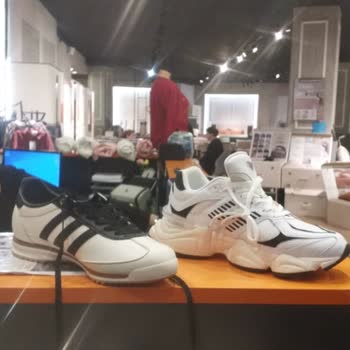 Sahte Ayakkabı Satışı Ve Hakaret İçeren Davranış