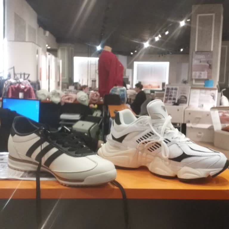 Sahte Ayakkabı Satışı Ve Hakaret İçeren Davranış