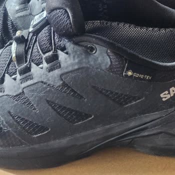 Kısa Sürede Deforme Olan Salomon Ayakkabı Ve İade Sürecinde Gecikme