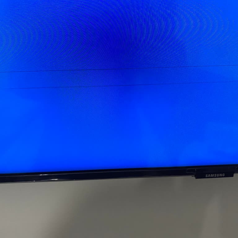 Samsung QLED TV'de Tekrarlayan Ekran Sorunu Ve Ücretsiz Onarım Talebi