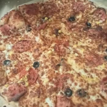 Ekstra Malzeme Ödememe Rağmen Eksik Ve Soğuk Pizza Teslimatı