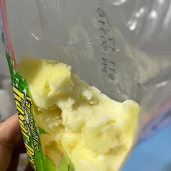 Aldığım Kaşar Peyniri Çamur Gibi Ve Ekşi Çıktı