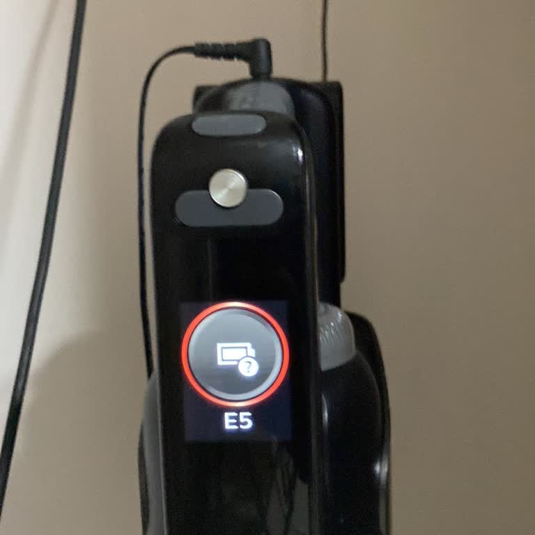 Philips Süpürge Pili 1 Yılda Arızalandı, E05 Hatası İle Çalışmıyor