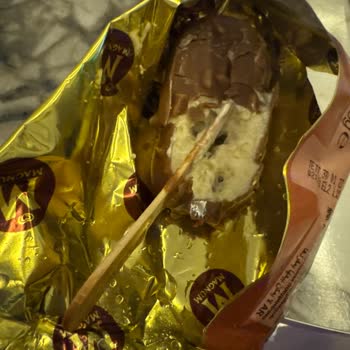 Carrefour SA Bozuk Magnum Ürünü Ve Donmama Sorunu