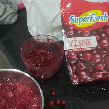Superfresh Dondurulmuş Vişnede Çekirdek Şoku: Çocuğum İçin Tehlike!