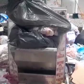 İzmir Karşıyaka Belediyesi Çöplerimiz Alınmıyor