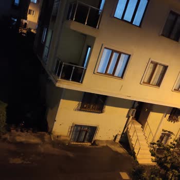 İstanbul Valiliği Sokak Park Yeri Kimin Hakkı, Kamuya Mı Ait?