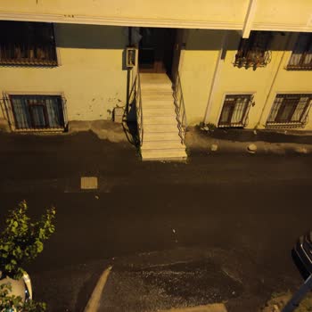 İstanbul Valiliği Sokak Park Yeri Kimin Hakkı, Kamuya Mı Ait?