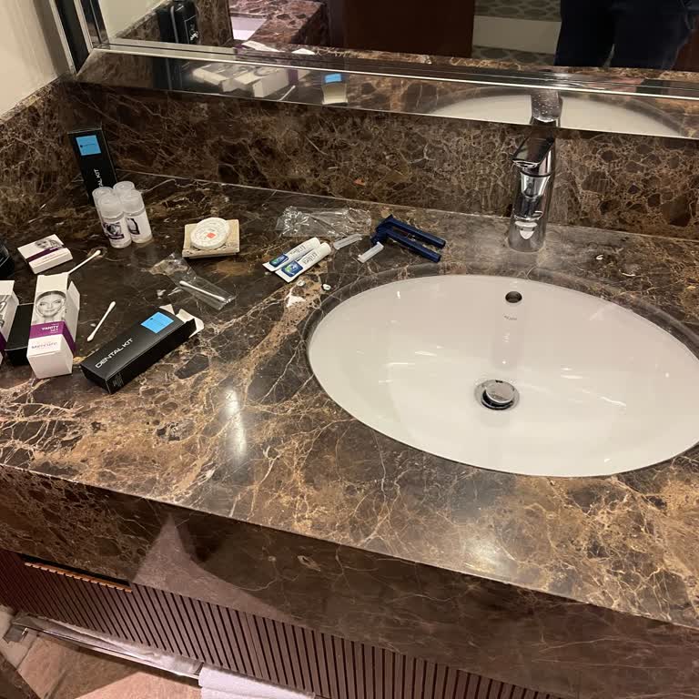 Otel Temizliği Ve Müşteri İlgisizliği Hayal Kırıklığı Yarattı