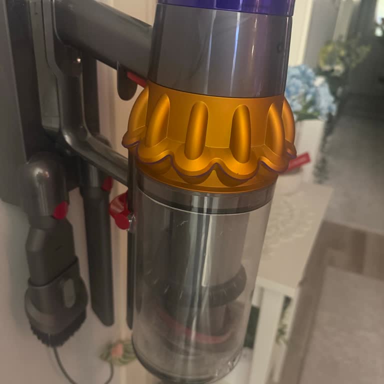 Dyson V15 Süpürge Parça Sorunu Ve Uzayan Bekleme Süresi
