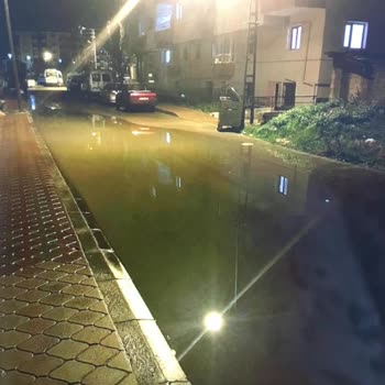 Her Yağmurda Su Baskını Ve Çözümsüzlük Mağduriyeti