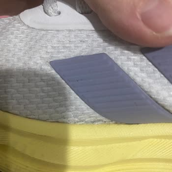 1 Ayda Yırtılan Koşu Ayakkabısı Ve Trendyolun İlgisizliği