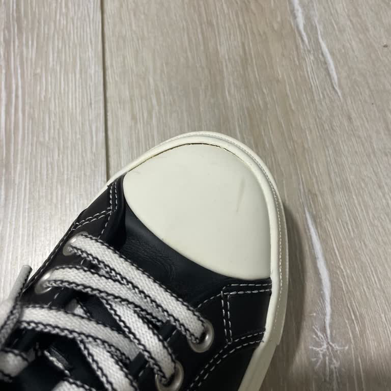 Tommy Spor Ayakkabıda Kısa Sürede Açılma Ve İade İsteği