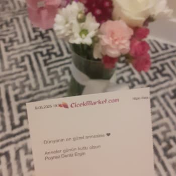 Sipariş Edilen Çiçek Ve Hediye Beklentiyi Karşılamadı, Müşteri Hizmetleri Yanıt Vermiyor