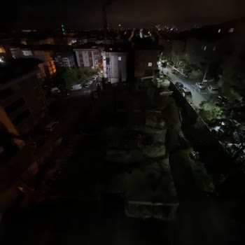 Çevre Ve Şehircilik Bakanlığı Pazar Günü Dinlenme Hakkımızı İstiyoruz: İnşaat Gürültüsüne Son!