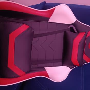 Oyuncu Koltuğumun Sırt Kısmı Kırıldı, Yardım Bekliyorum