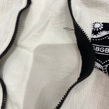 B&G Store Yeni Alınan Bebek Ceketi İlk Yıkamada Kullanılamaz Hale Geldi