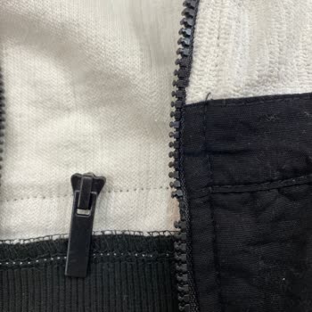 B&G Store Yeni Alınan Bebek Ceketi İlk Yıkamada Kullanılamaz Hale Geldi