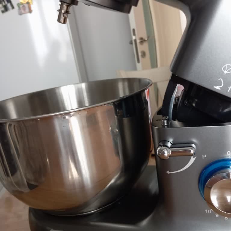 Hamur Yoğurma Makinesinde Parça Sorunu Ve Dayanıksız Malzeme