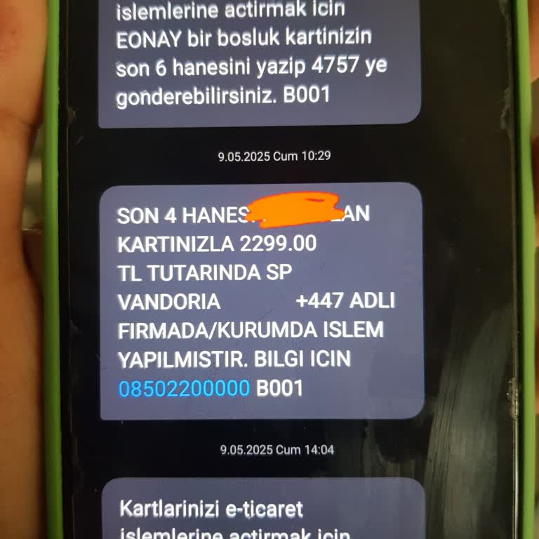 Sipariş Takibi Yapılamıyor, Mezuniyet İçin Elbise Acil Bekleniyor