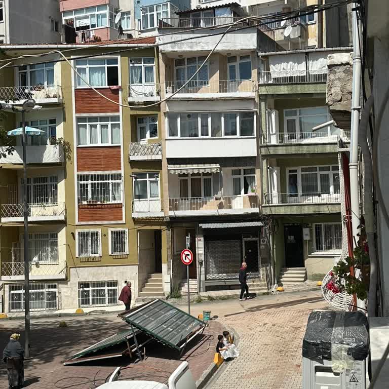 Yan Bina Yıkımı Sonrası İnternet Kesintisi, TÜRKSAT Çözüm Sunmuyor