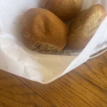 Kahvaltı Deneyiminde Hayal Kırıklığı Ve Yetersiz Hizmet