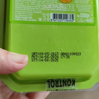 Tahsildaroğlu Aldığım Ezine Peynirinin Ağır Kokusu Ve Bozulması Hayal Kırıklığı Yarattı