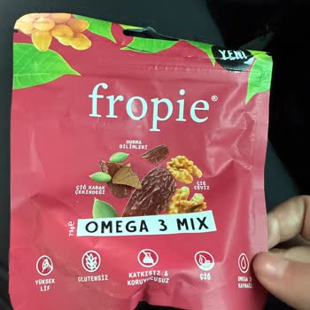 Ceviz Kabuğu Parçası Ve Silik Son Tüketim Tarihi: Sağlık Riski!