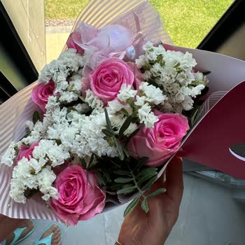 Anneler Günü'nde Yanlış Çiçek Ve Yetersiz Çözüm Mağduriyeti