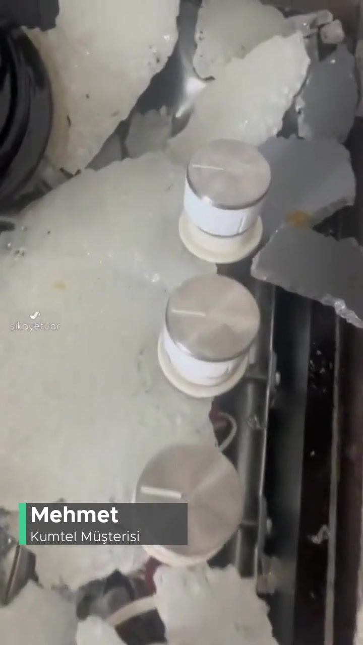 Kumtel Ocak Patladı, Paramparça Oldu videonun kapak resmi