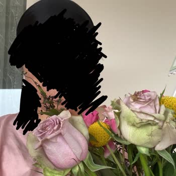 Anneler Günü Siparişimde Solgun Ve Kötü Görünümlü Çiçekler Teslim Edildi