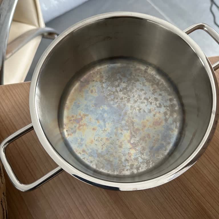 İlk Kullanımda Kararan Tencereye Reddedilen Destek: Jumbo Hayal Kırıklığı