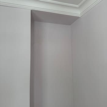 Seçilen Renk Yerine Farklı Renk Boyandı, Mobilyalar Mahvoldu!