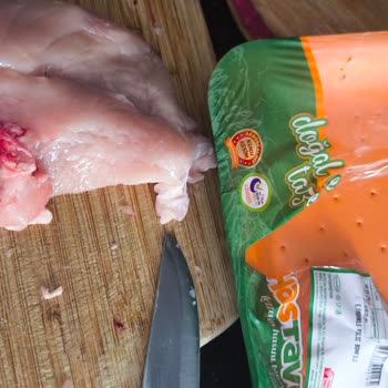 Tavuk Göğsünde Kan Ve Kemik Sorunu