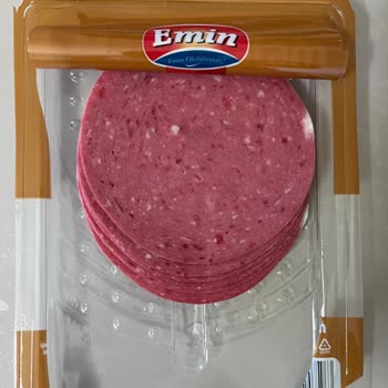 BİM'den Alınan Küflü Salam Şoku: Gıda Güvenliğine Dikkat Edilmiyor!