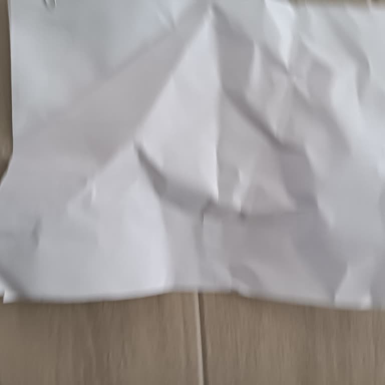 PTT Kargo İle Gönderilen Evraklarım Zarar Gördü