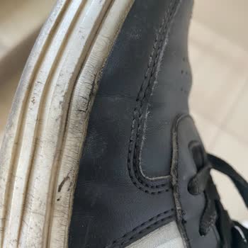 FLO Mağazasından Alınan Ayakkabının Yırtılması Ve Garanti Sürecinde Yaşanan Hayal Kırıklığı