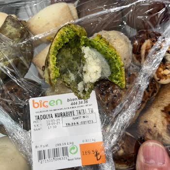 Aldığım Kurabiye Paketinden Küflü Ürün Çıkması Ve Yaşanan Sağlık Sorunu