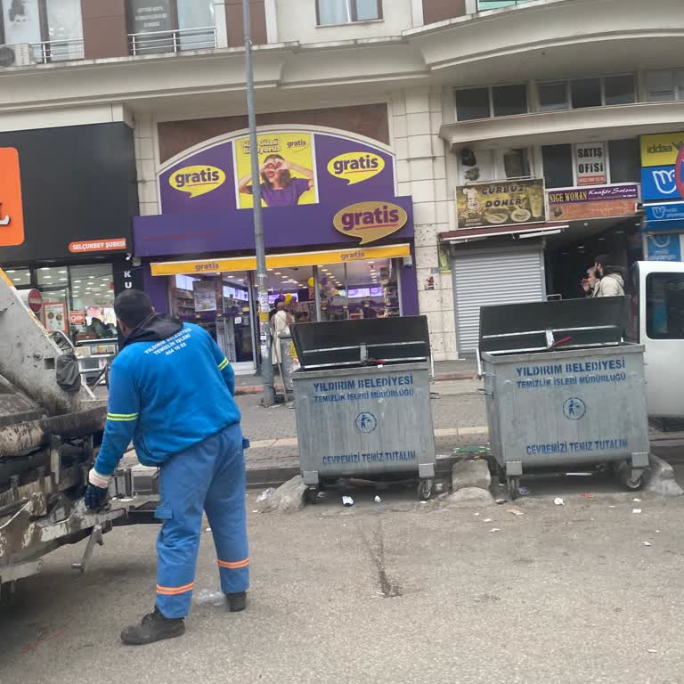 Gratis Mağazasında Saygısız Ve İlgisiz Çalışanlar