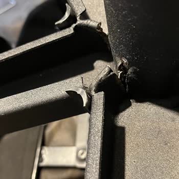 Kısa Sürede Parçalanan Hawk Gaming Chair İle Hayal Kırıklığı