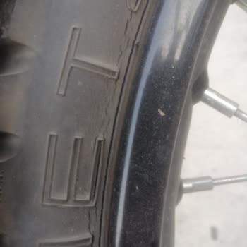 Garanti Kapsamında Olmayan Lastik Sorunu Ve Müşteri Hizmetlerinde Yaşanan Hayal Kırıklığı