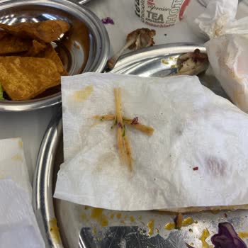 Yemekte Hijyen Sorunu Ve Yetersiz Çözüm