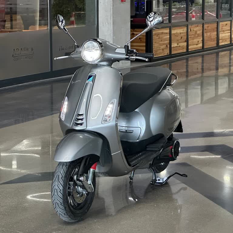 Vespa Servislerinde Şarj Sorununa Çözüm Bulunamıyor