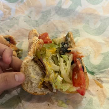 Subway'de Eksik Malzeme Ve Yetersiz Hizmet Deneyimi