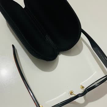 Gucci Gözlükte İndirimli Satışta Eksik Garanti Ve Kutu, Yanıltıcı Fiyat Etiketi