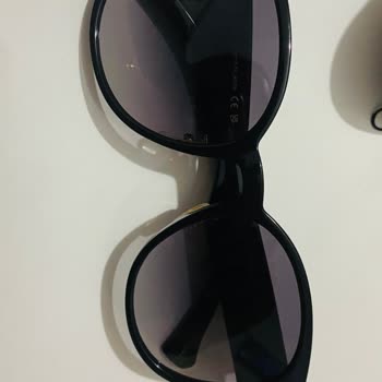 Gucci Gözlükte İndirimli Satışta Eksik Garanti Ve Kutu, Yanıltıcı Fiyat Etiketi