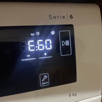 Bosch Çamaşır Makinesi Hata Kodu Ve Kilit Sorunu Nedeniyle Çalışmıyor