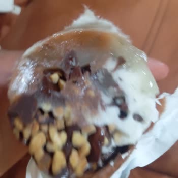 Mis Aldığım Dondurmanın İçeriği Beklenmedik Şekilde Kötü Çıktı