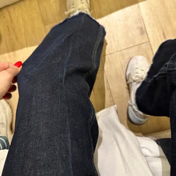 Yeni Alınan Pantolonun Boyası Hem Kıyafetimi Hem Ayakkabımı Mahvetti!