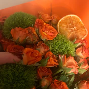 Anneler Günü İçin Gönderilen Çiçek Görselden Farklı Ve Solmuş Geldi